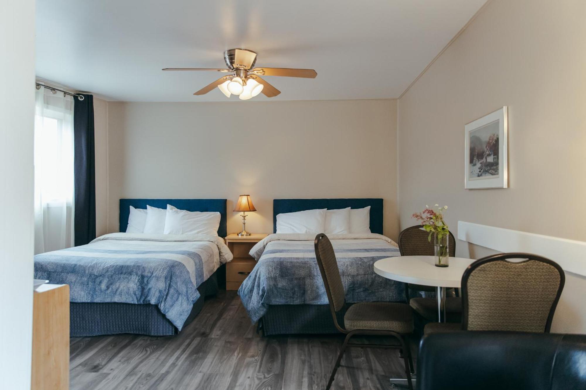 Des Cascades Motel Baie-Saint-Paul