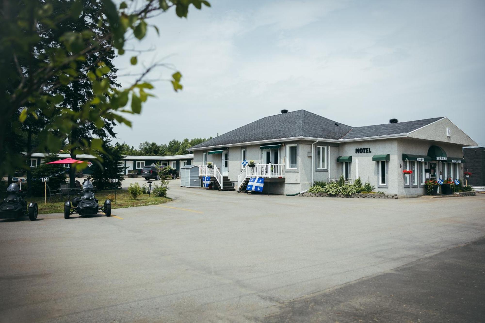 Motel Des Cascades 3*